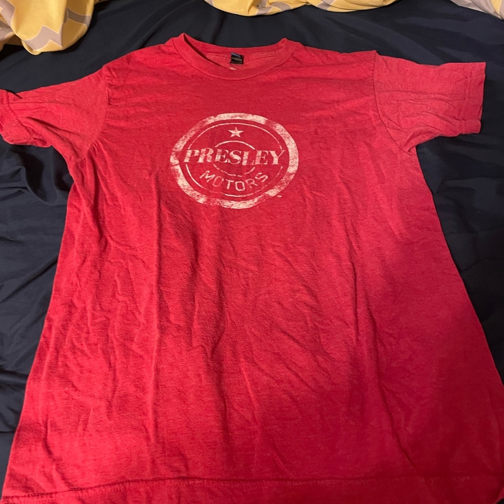 Graceland red and white Presley motor T-shirt